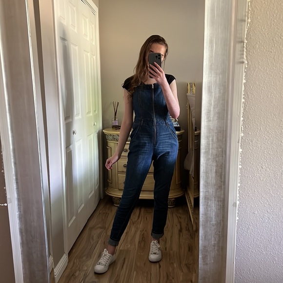 Refuge Zip-up Overalls - Picture 3 of 8